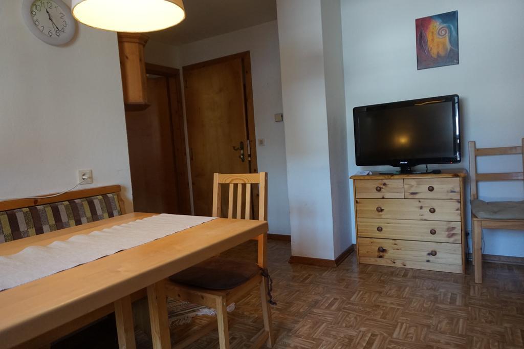 Appartements Huber อัลเทนมาร์คท์ อิม พองเงา ภายนอก รูปภาพ